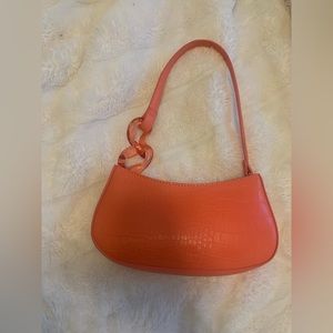 Handbag~color Peach 🍑